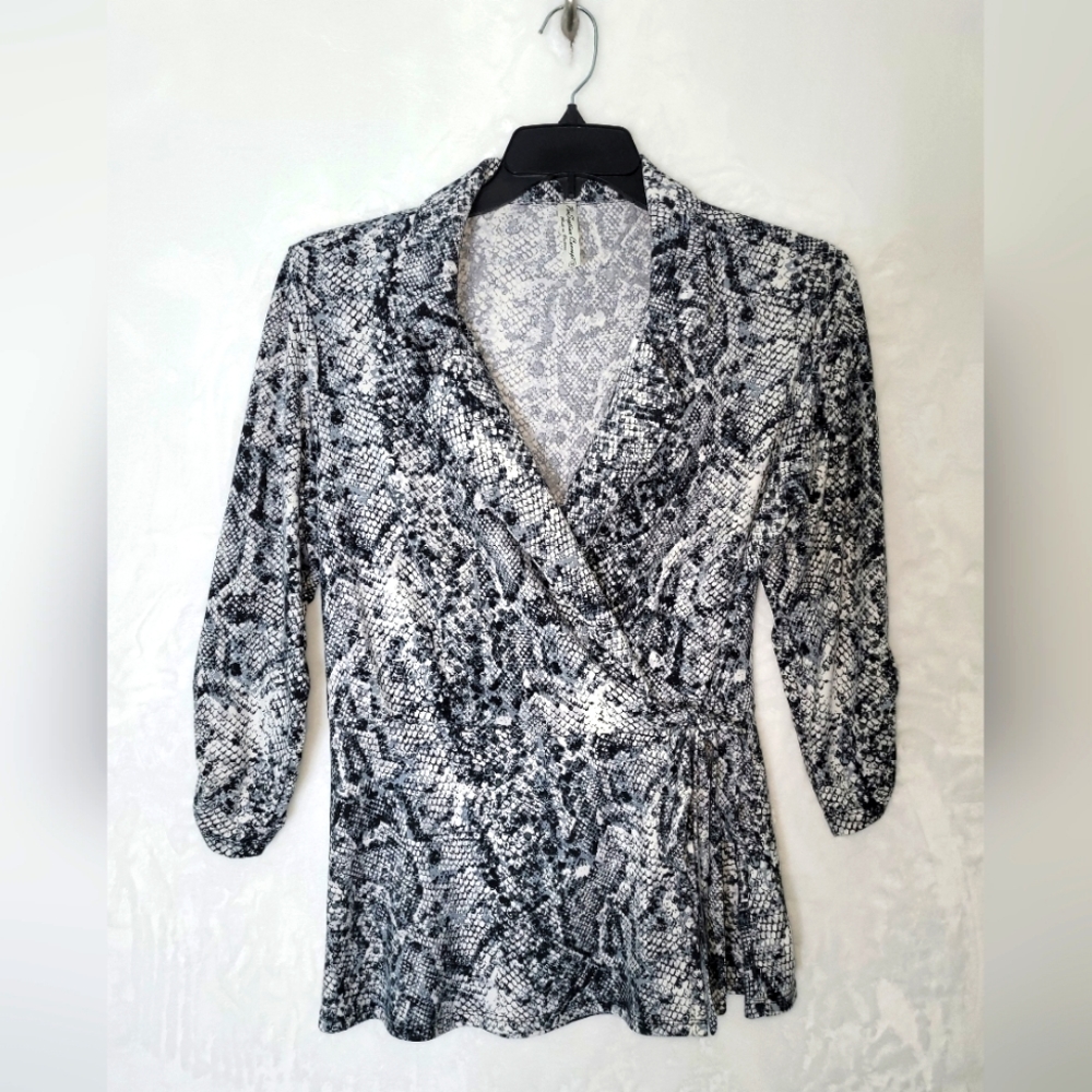 PERSEPTION Long sleeve Blouse